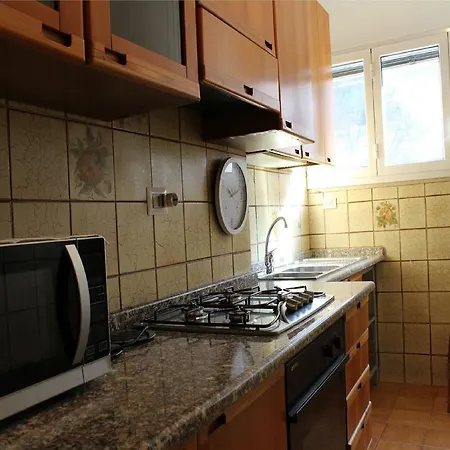 公寓 Affori Balcony Flat