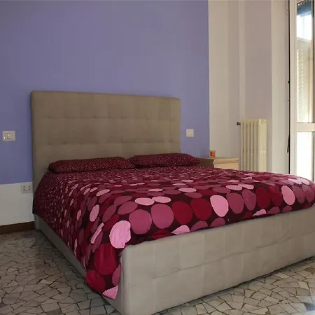 Affori Balcony Flat Apartment *